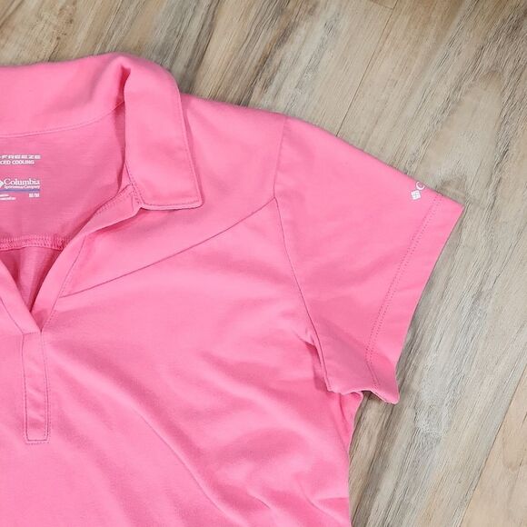 🐞Columbia Pink Omni-Freeze Collared Vneck Short Sleeve Top Medium - Picture 9 of 15